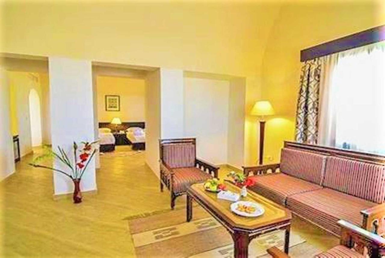 Rohanou Beach Resort El Qoseir Exterior photo